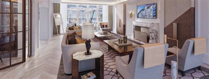 Chanel Heart: A Journey into Luxury and Timeless Elegance