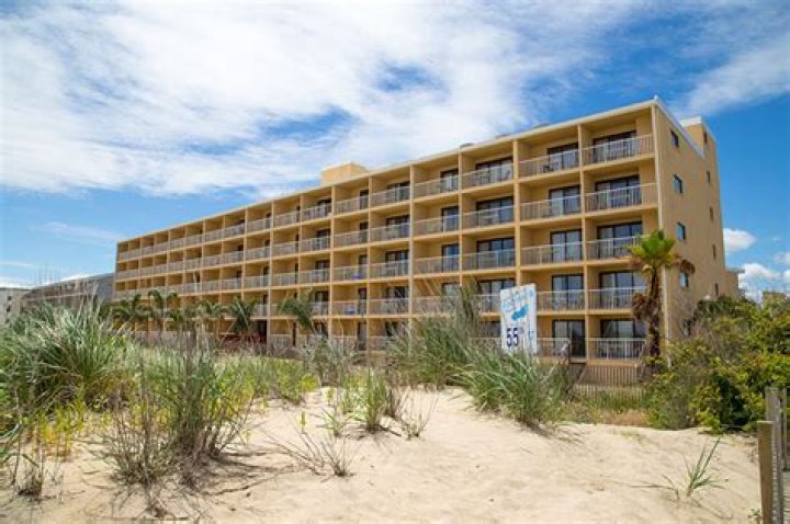 Quality Inn Oceanfront OCMD: Your Ultimate Coastal Getaway